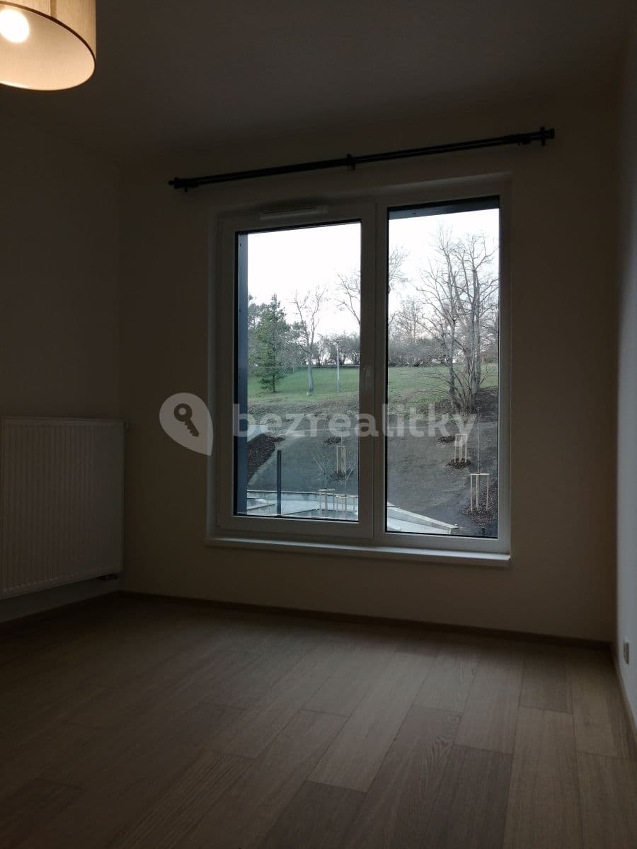 Pronájem bytu 2+kk 53 m², Olgy Havlové, Praha, Praha Pronájem bytu 2+kk 53 m², Olgy Havlové, Praha, Praha