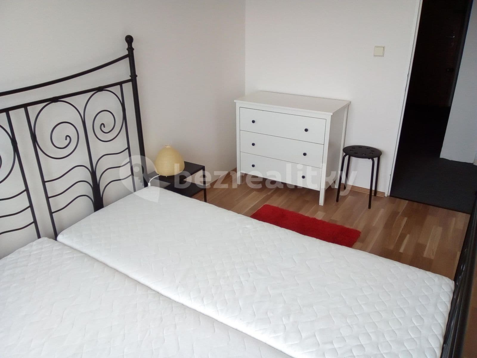 Pronájem bytu 2+kk 45 m², Bellušova, Praha, Praha Pronájem bytu 2+kk 45 m², Bellušova, Praha, Praha