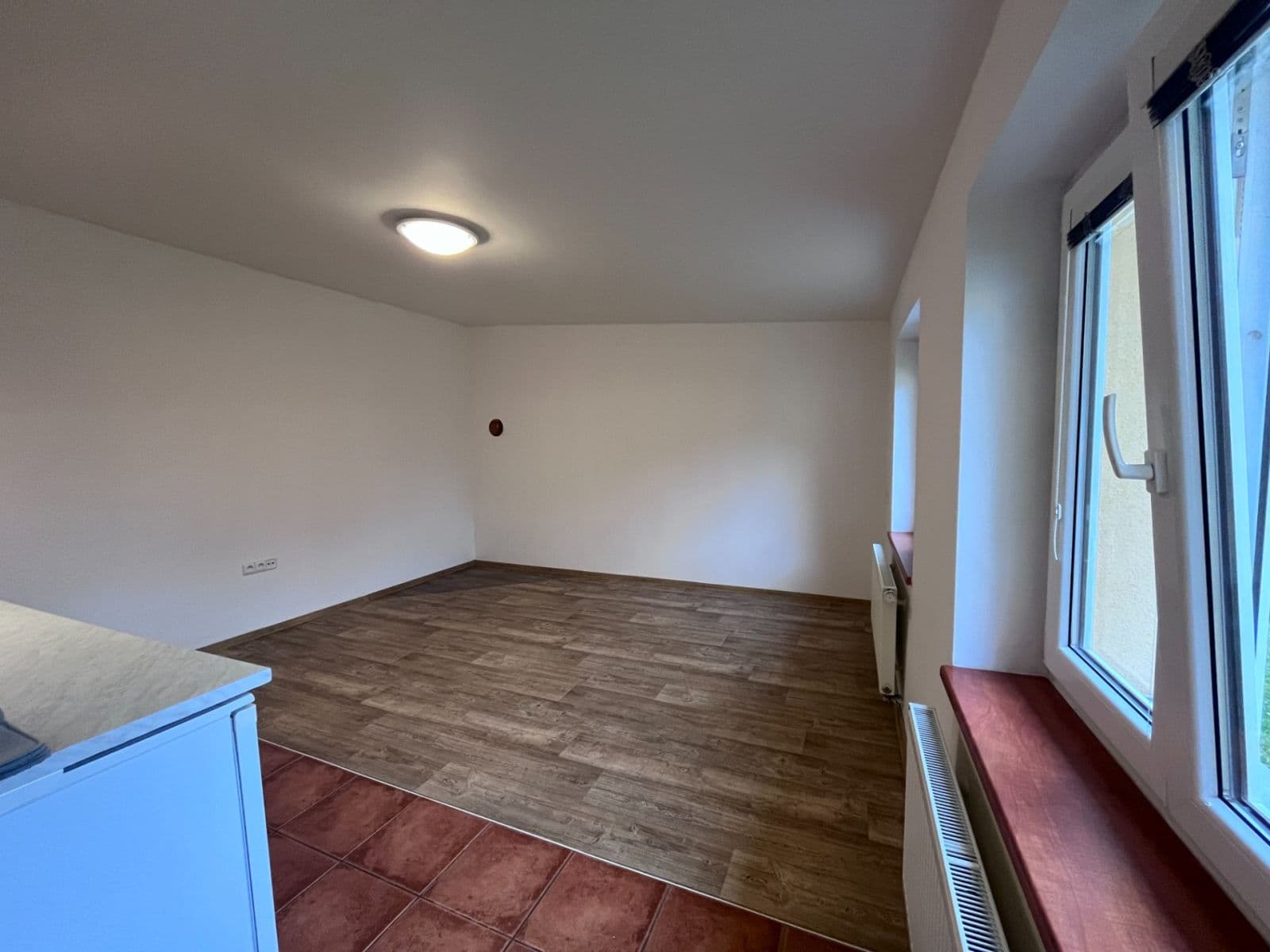 Pronájem bytu 1+kk 24 m², Kopaninská, Ořech, Středočeský kraj Pronájem bytu 1+kk 24 m², Kopaninská, Ořech, Středočeský kraj