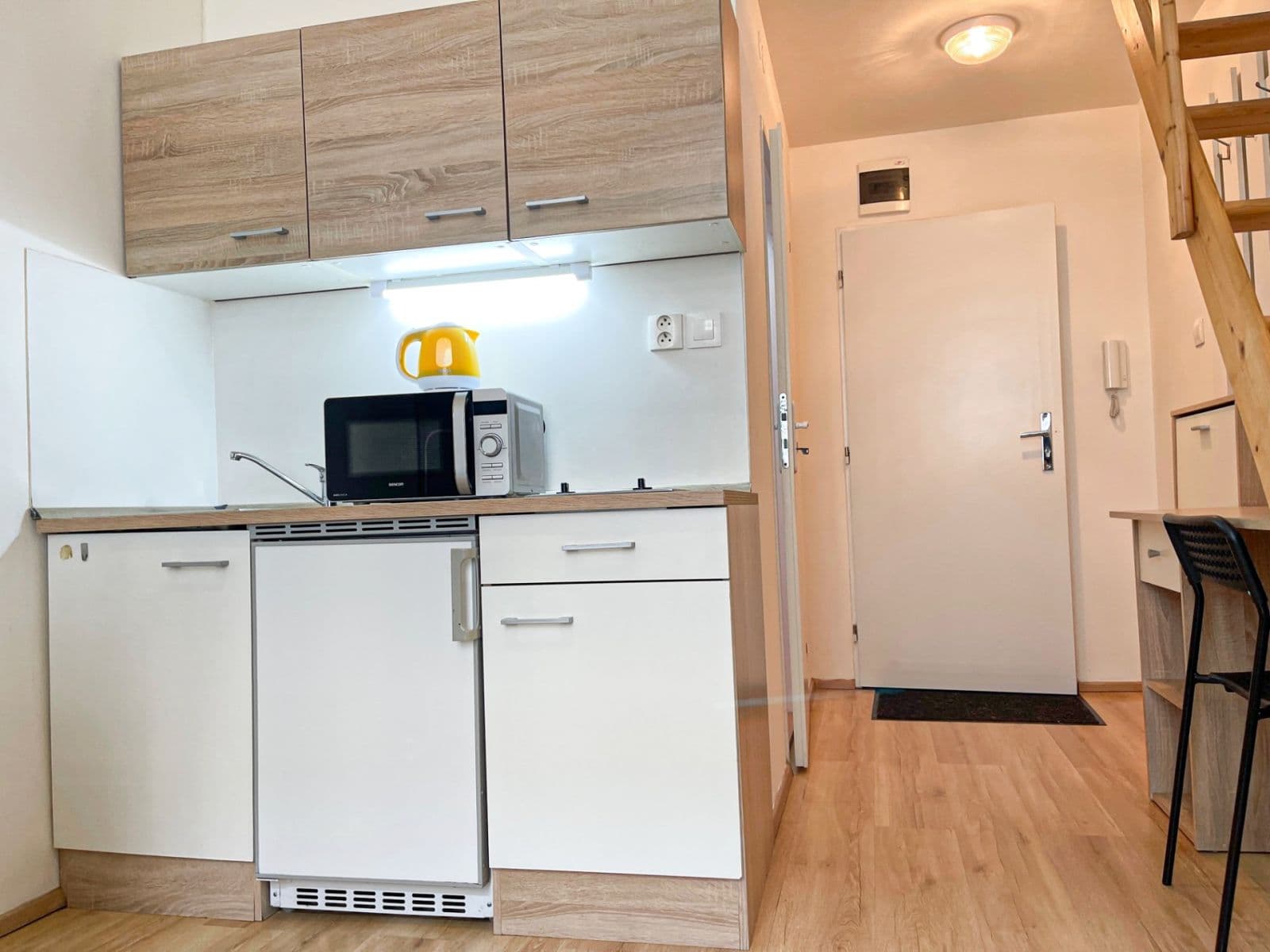 Pronájem bytu 1+kk 23 m², Hybešova, Brno, Jihomoravský kraj Pronájem bytu 1+kk 23 m², Hybešova, Brno, Jihomoravský kraj