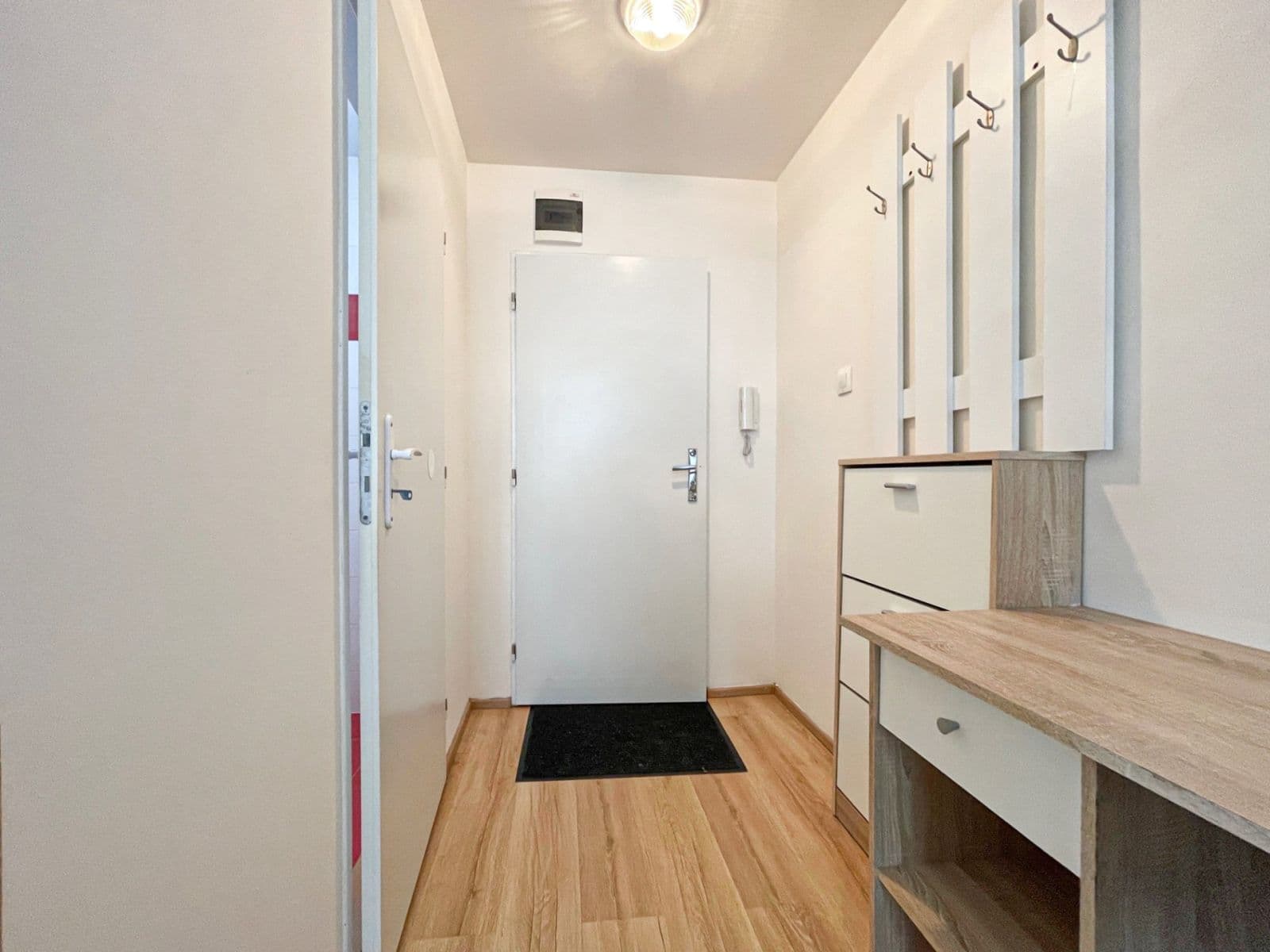 Pronájem bytu 1+kk 23 m², Hybešova, Brno, Jihomoravský kraj Pronájem bytu 1+kk 23 m², Hybešova, Brno, Jihomoravský kraj