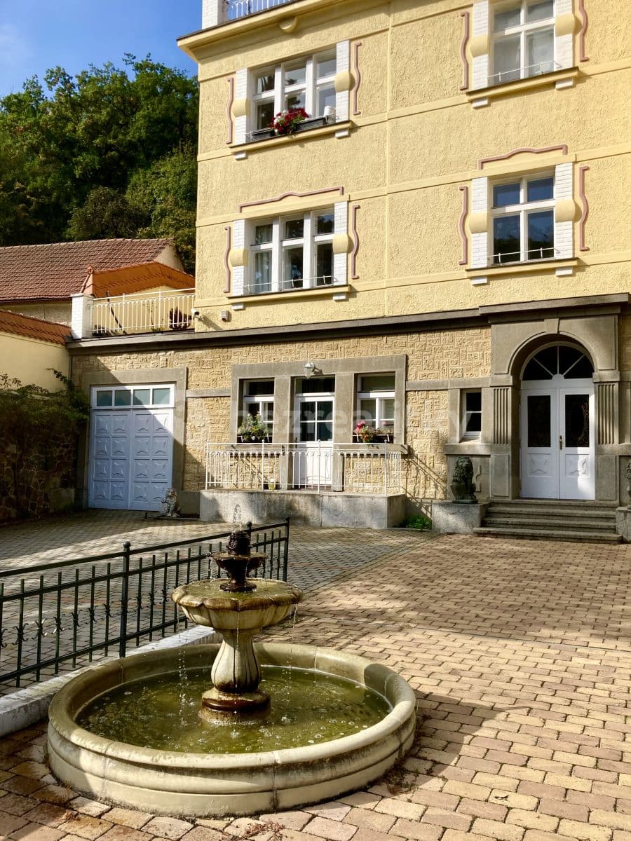 Pronájem bytu 1+kk 30 m², V Šáreckém údolí, Praha, Praha Pronájem bytu 1+kk 30 m², V Šáreckém údolí, Praha, Praha