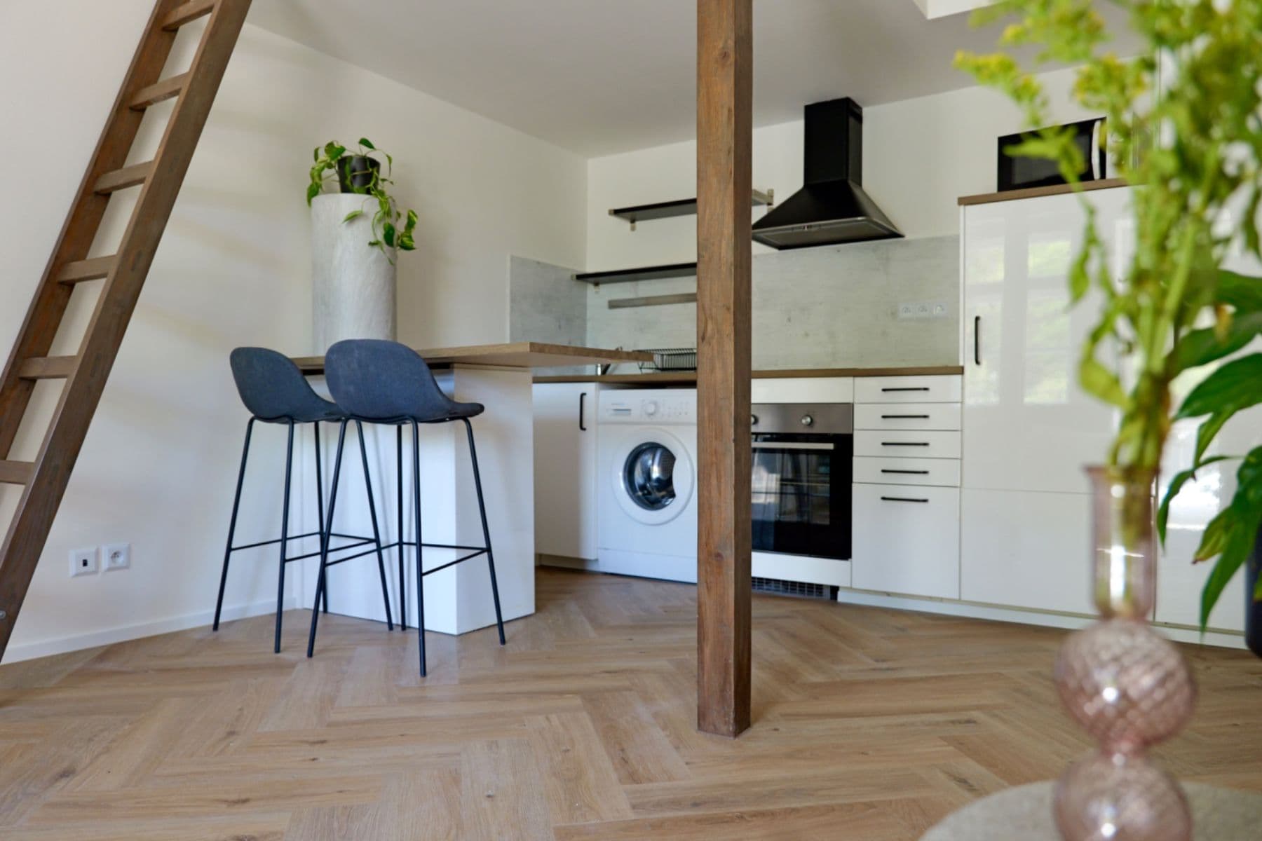 Pronájem bytu 1+kk 30 m², V Šáreckém údolí, Praha, Praha Pronájem bytu 1+kk 30 m², V Šáreckém údolí, Praha, Praha