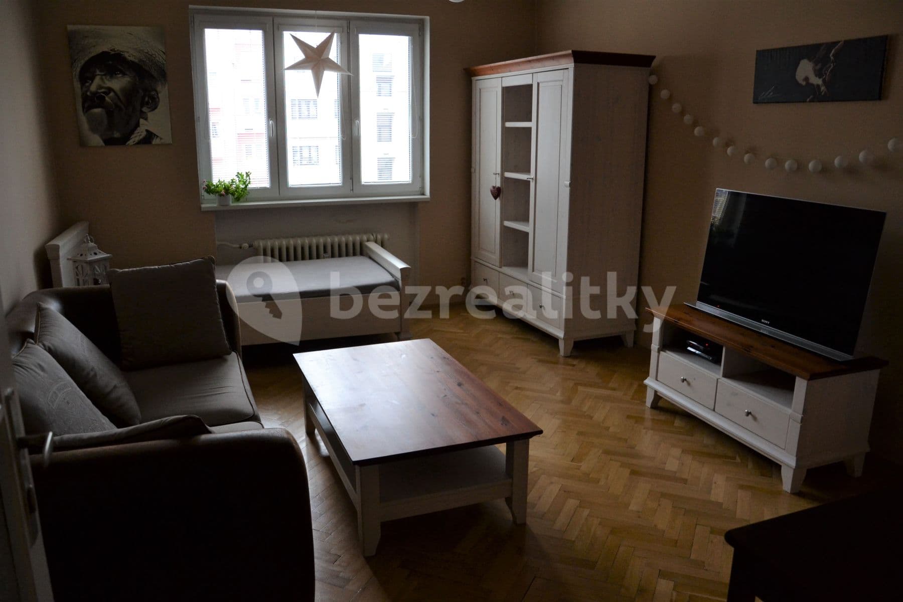 Pronájem bytu 2+kk 53 m², 5. května, Praha, Praha Pronájem bytu 2+kk 53 m², 5. května, Praha, Praha