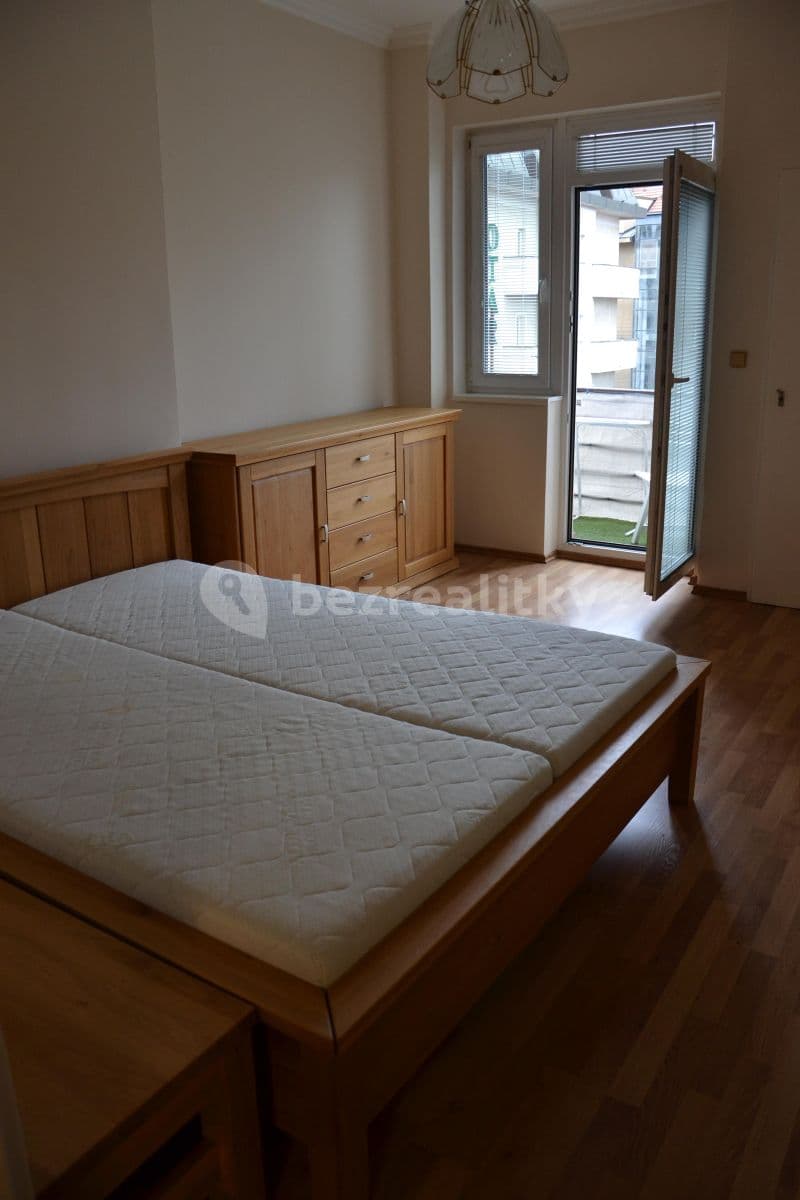 Pronájem bytu 2+kk 53 m², 5. května, Praha, Praha Pronájem bytu 2+kk 53 m², 5. května, Praha, Praha