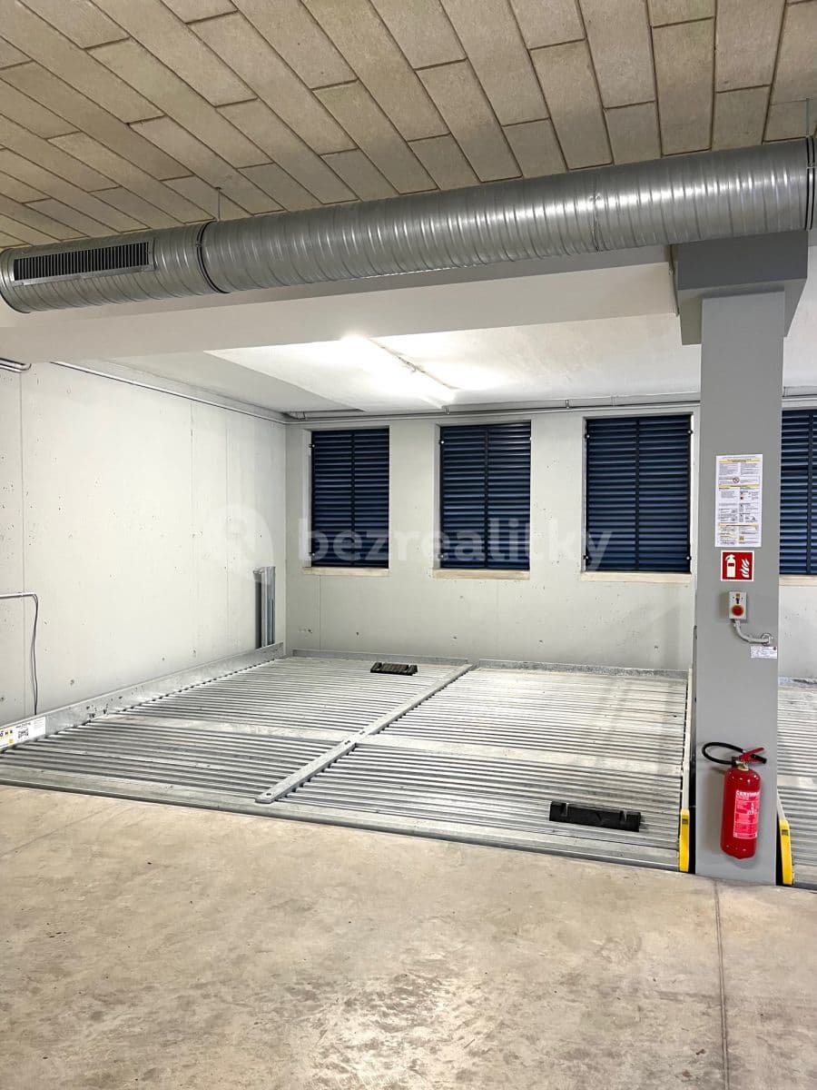Pronájem bytu 1+kk 33 m², Zborovská, Brno, Jihomoravský kraj Pronájem bytu 1+kk 33 m², Zborovská, Brno, Jihomoravský kraj
