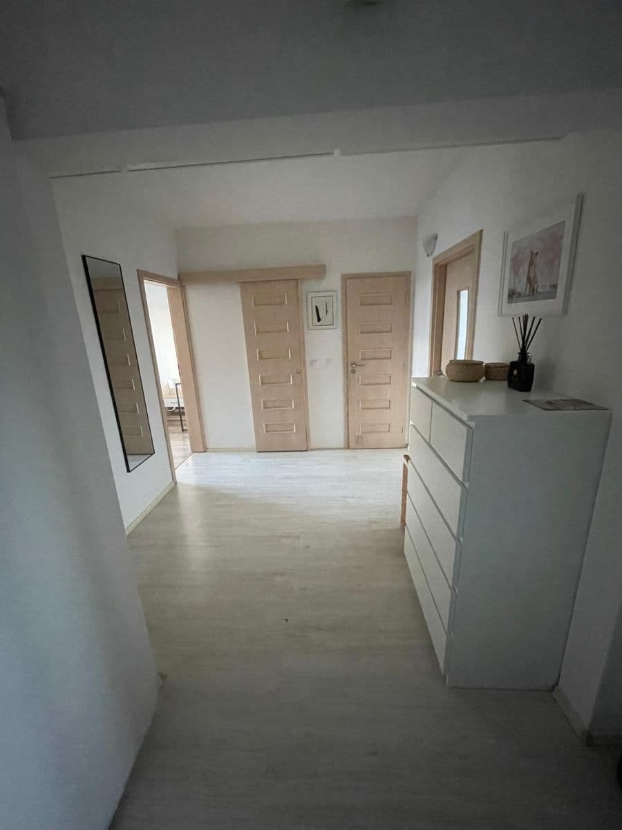 Pronájem bytu 3+1 75 m², Pod Nemocnicí, Brno, Jihomoravský kraj Pronájem bytu 3+1 75 m², Pod Nemocnicí, Brno, Jihomoravský kraj