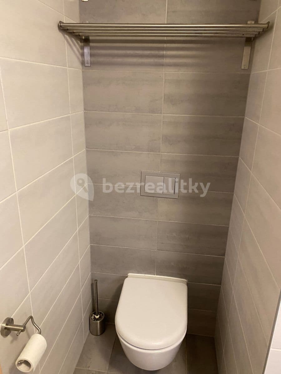 Pronájem bytu 2+kk 56 m², Naskové, Praha, Praha Pronájem bytu 2+kk 56 m², Naskové, Praha, Praha