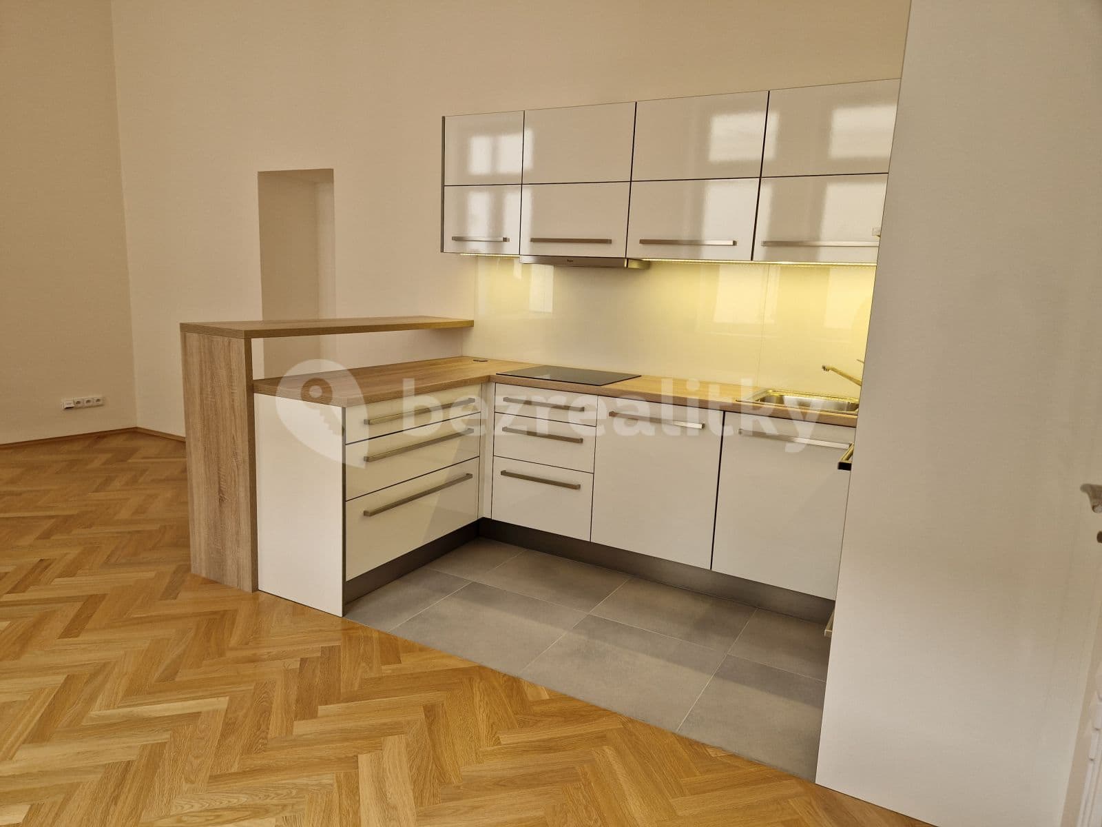 Pronájem bytu 2+1 120 m², Na Příkopě, Praha, Praha