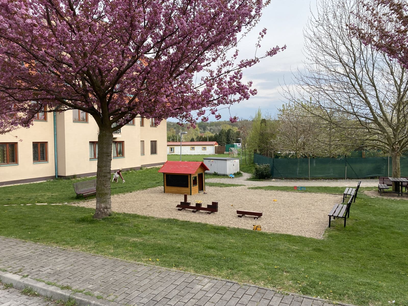 Pronájem bytu 2+1 44 m², Velké Přílepy, Středočeský kraj Pronájem bytu 2+1 44 m², Velké Přílepy, Středočeský kraj