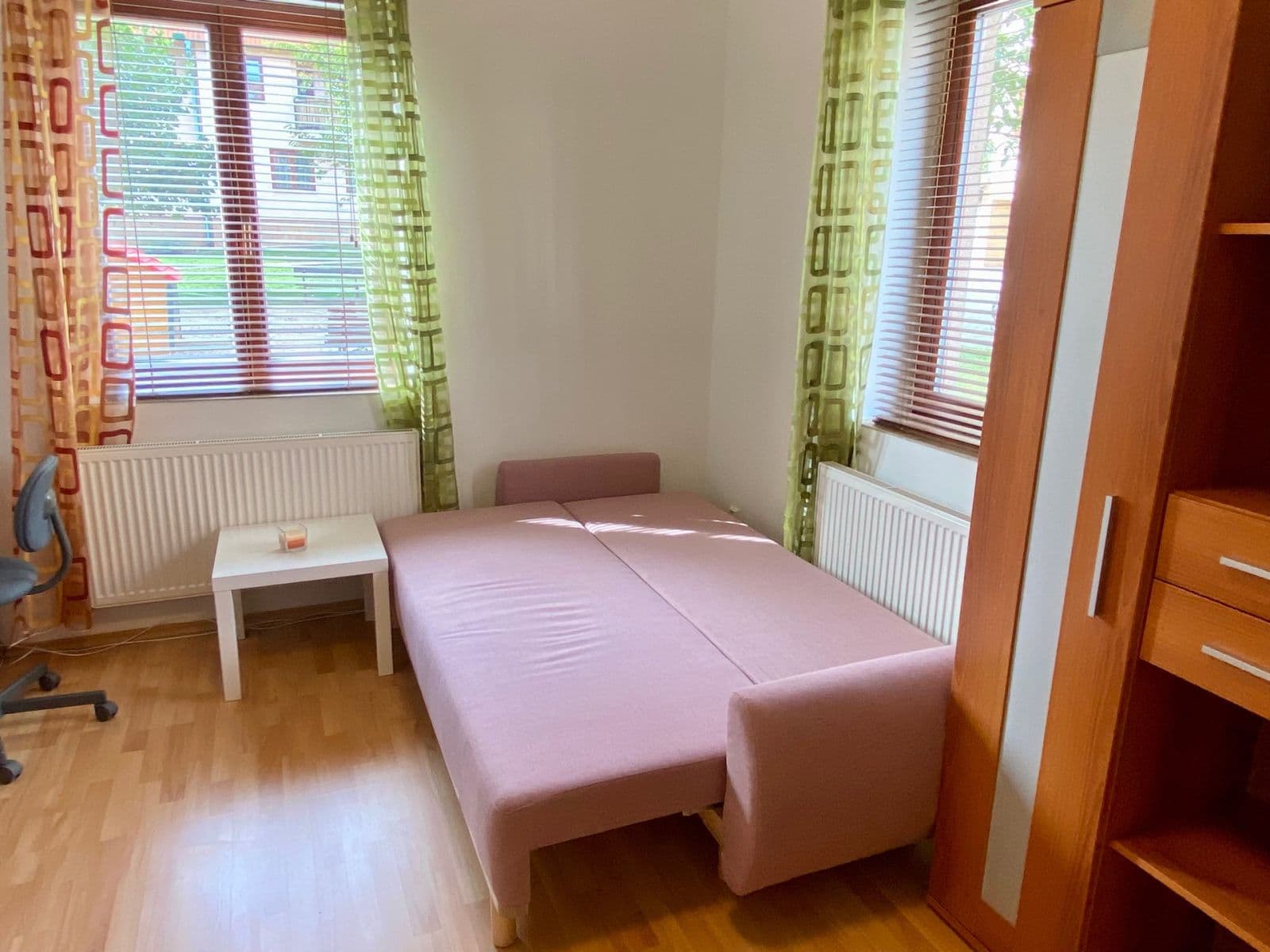 Pronájem bytu 2+1 44 m², Velké Přílepy, Středočeský kraj Pronájem bytu 2+1 44 m², Velké Přílepy, Středočeský kraj