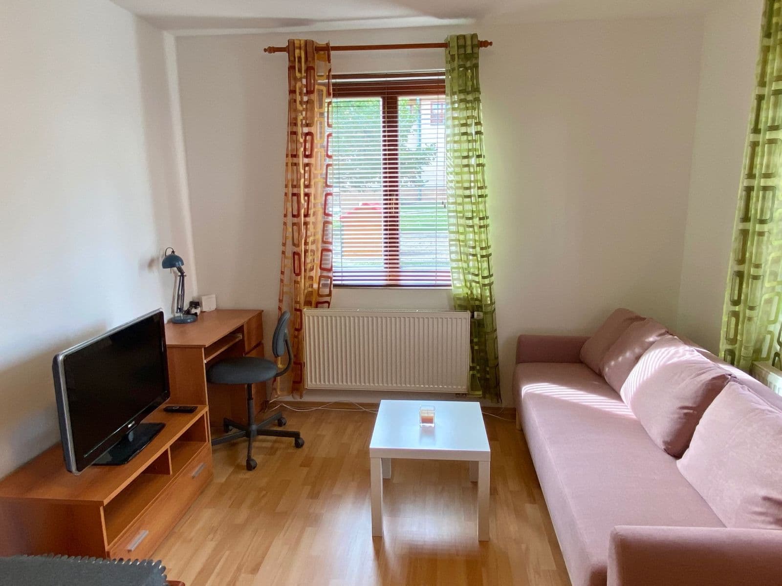 Pronájem bytu 2+1 44 m², Velké Přílepy, Středočeský kraj Pronájem bytu 2+1 44 m², Velké Přílepy, Středočeský kraj
