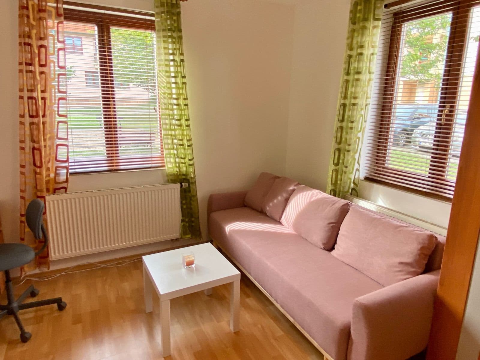 Pronájem bytu 2+1 44 m², Velké Přílepy, Středočeský kraj Pronájem bytu 2+1 44 m², Velké Přílepy, Středočeský kraj