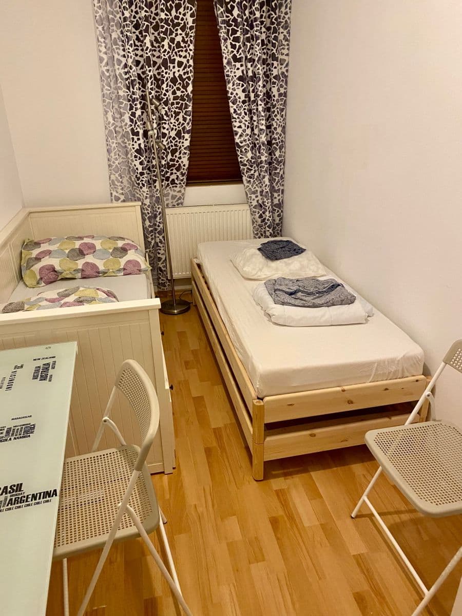 Pronájem bytu 2+1 44 m², Velké Přílepy, Středočeský kraj Pronájem bytu 2+1 44 m², Velké Přílepy, Středočeský kraj