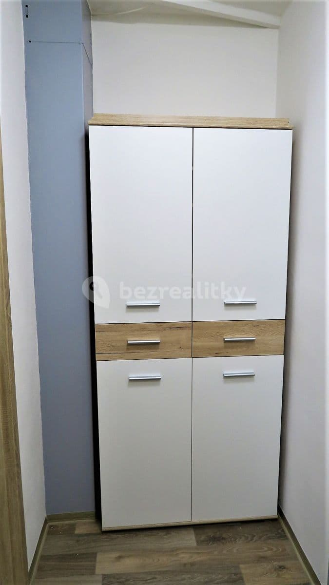 Pronájem bytu 4+kk 95 m², Doležalova, Praha, Praha Pronájem bytu 4+kk 95 m², Doležalova, Praha, Praha