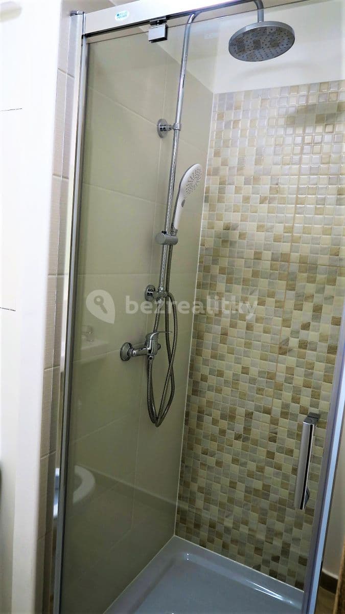 Pronájem bytu 4+kk 95 m², Doležalova, Praha, Praha Pronájem bytu 4+kk 95 m², Doležalova, Praha, Praha