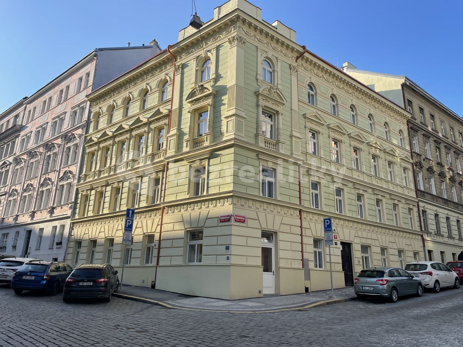 Pronájem bytu 2+kk 39 m², Černomořská, Praha, Praha Pronájem bytu 2+kk 39 m², Černomořská, Praha, Praha