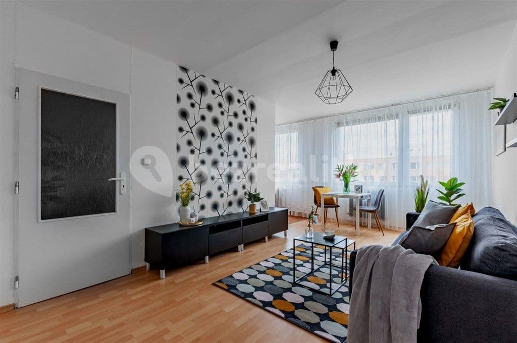 Pronájem bytu 2+kk 50 m², Anglická, Kladno, Středočeský kraj Pronájem bytu 2+kk 50 m², Anglická, Kladno, Středočeský kraj