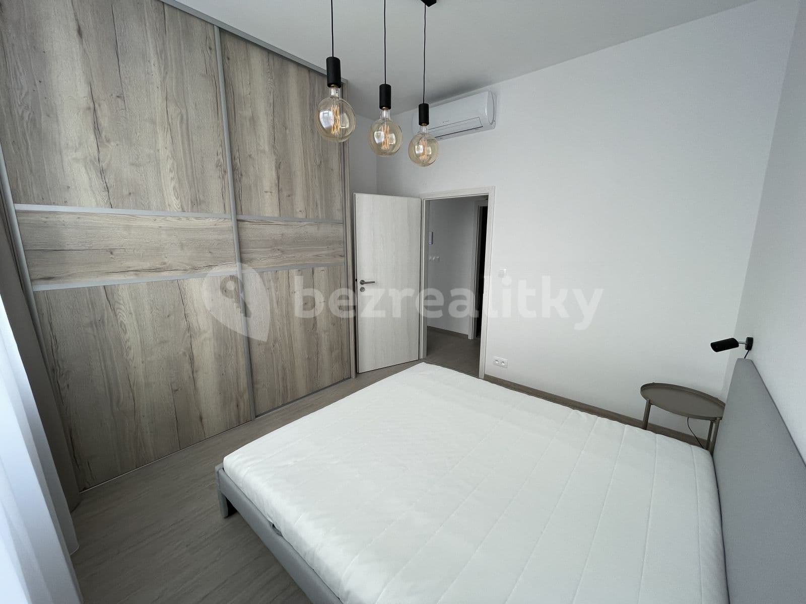 Pronájem bytu 2+1 62 m², Tomášikova, Ružinov, Bratislavský kraj Pronájem bytu 2+1 62 m², Tomášikova, Ružinov, Bratislavský kraj
