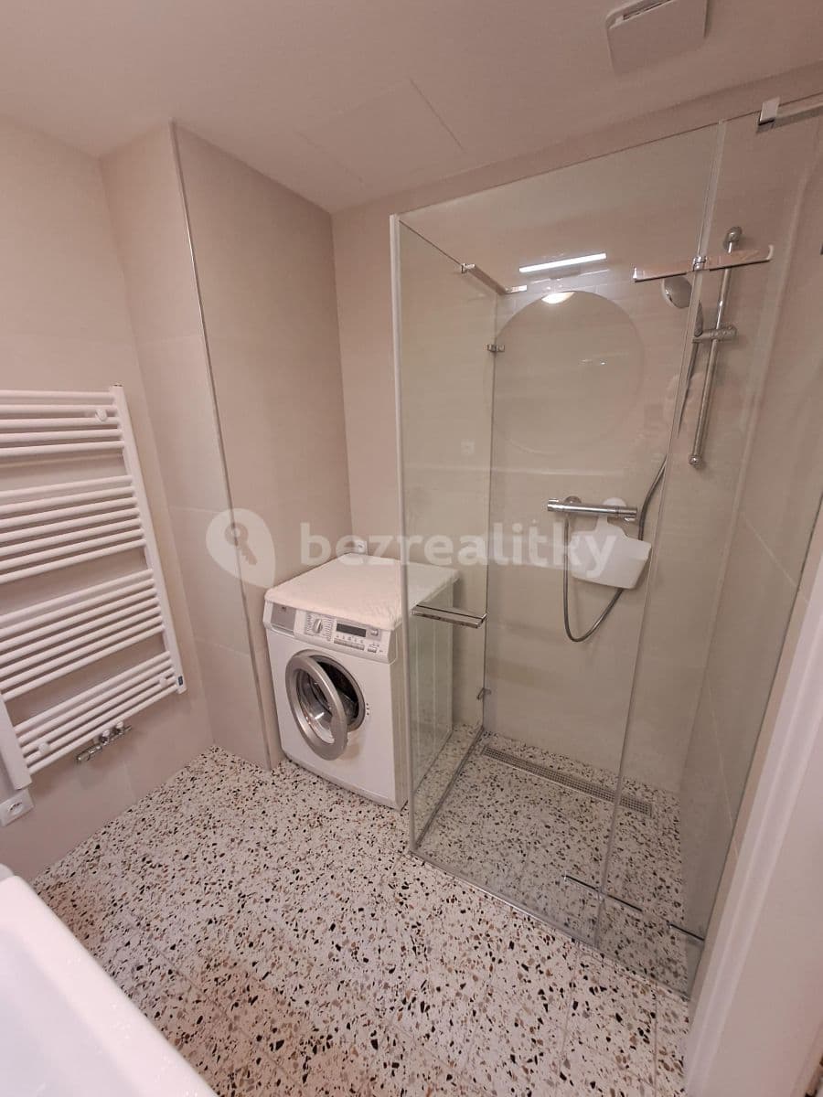 Pronájem bytu 2+kk 56 m², V Háji, Praha, Praha Pronájem bytu 2+kk 56 m², V Háji, Praha, Praha