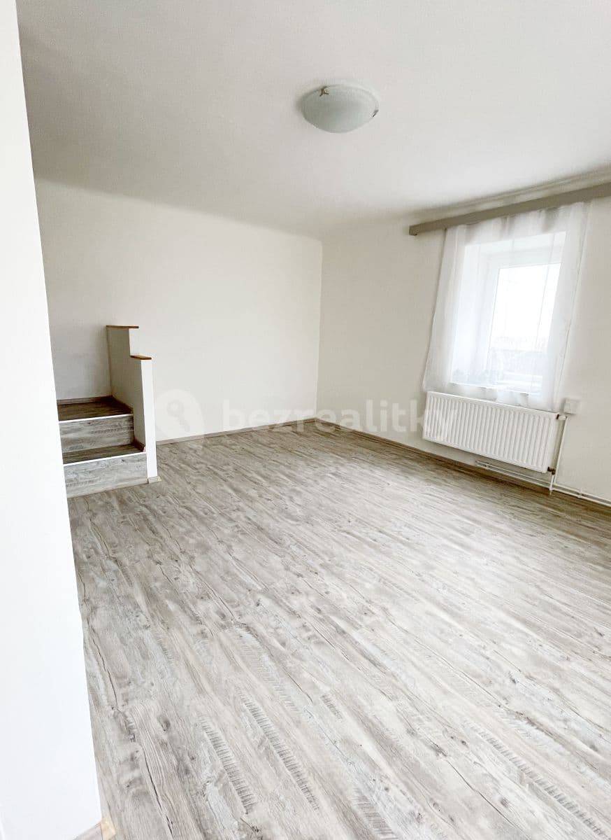 Pronájem domu 90 m², pozemek 100 m², Na kopečku, Lety, Středočeský kraj Pronájem domu 90 m², pozemek 100 m², Na kopečku, Lety, Středočeský kraj