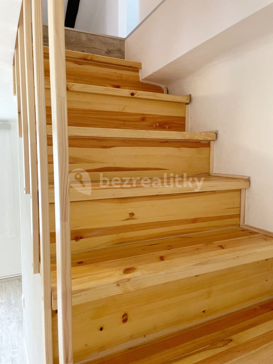 Pronájem domu 90 m², pozemek 100 m², Na kopečku, Lety, Středočeský kraj Pronájem domu 90 m², pozemek 100 m², Na kopečku, Lety, Středočeský kraj