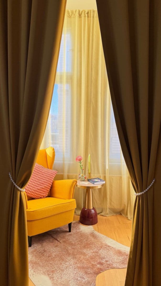 Pronájem bytu 2+kk 57 m², Tyršova, Praha, Praha Pronájem bytu 2+kk 57 m², Tyršova, Praha, Praha