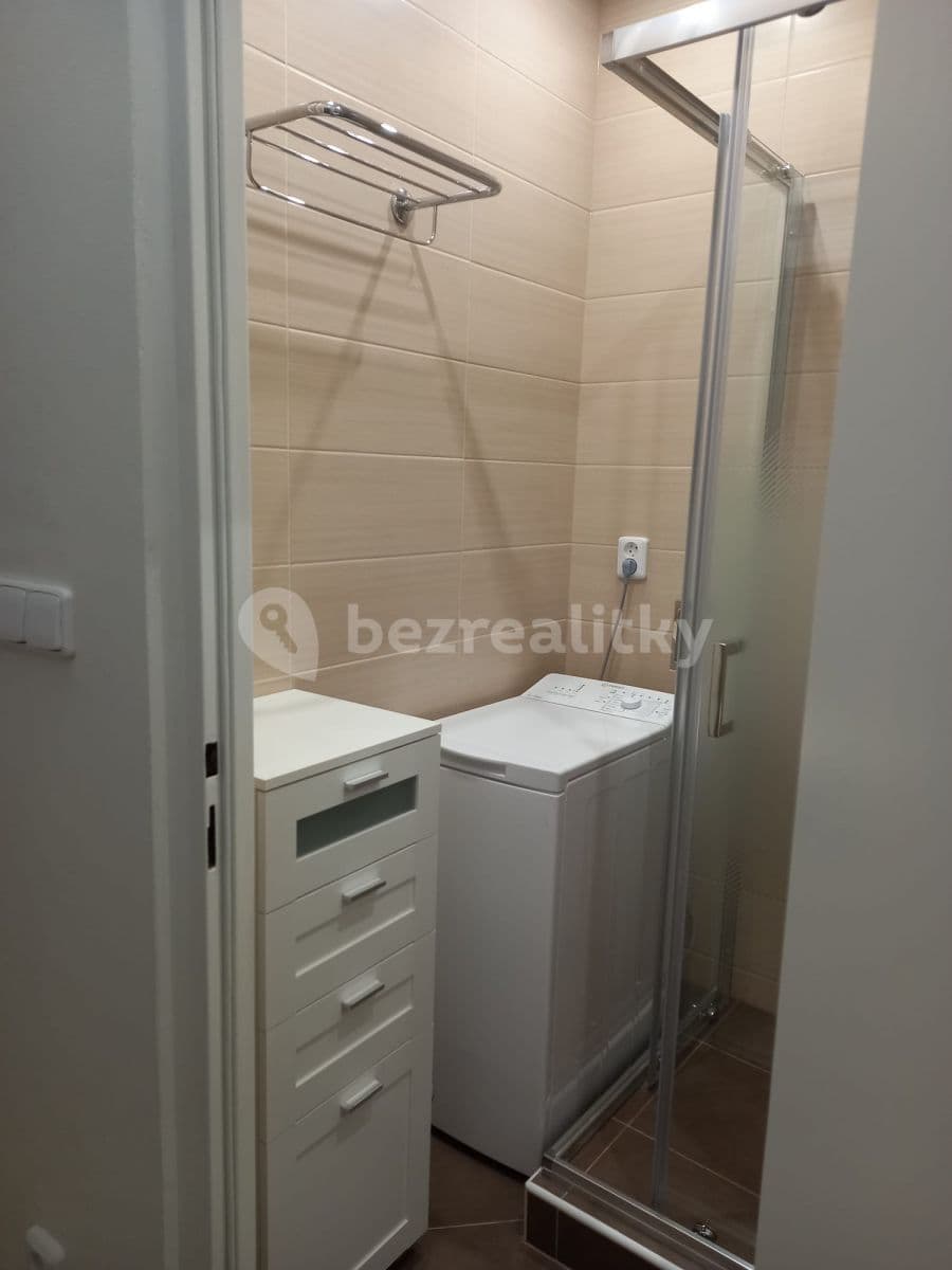 Pronájem bytu 1+1 42 m², Fillova, Brno, Jihomoravský kraj Pronájem bytu 1+1 42 m², Fillova, Brno, Jihomoravský kraj