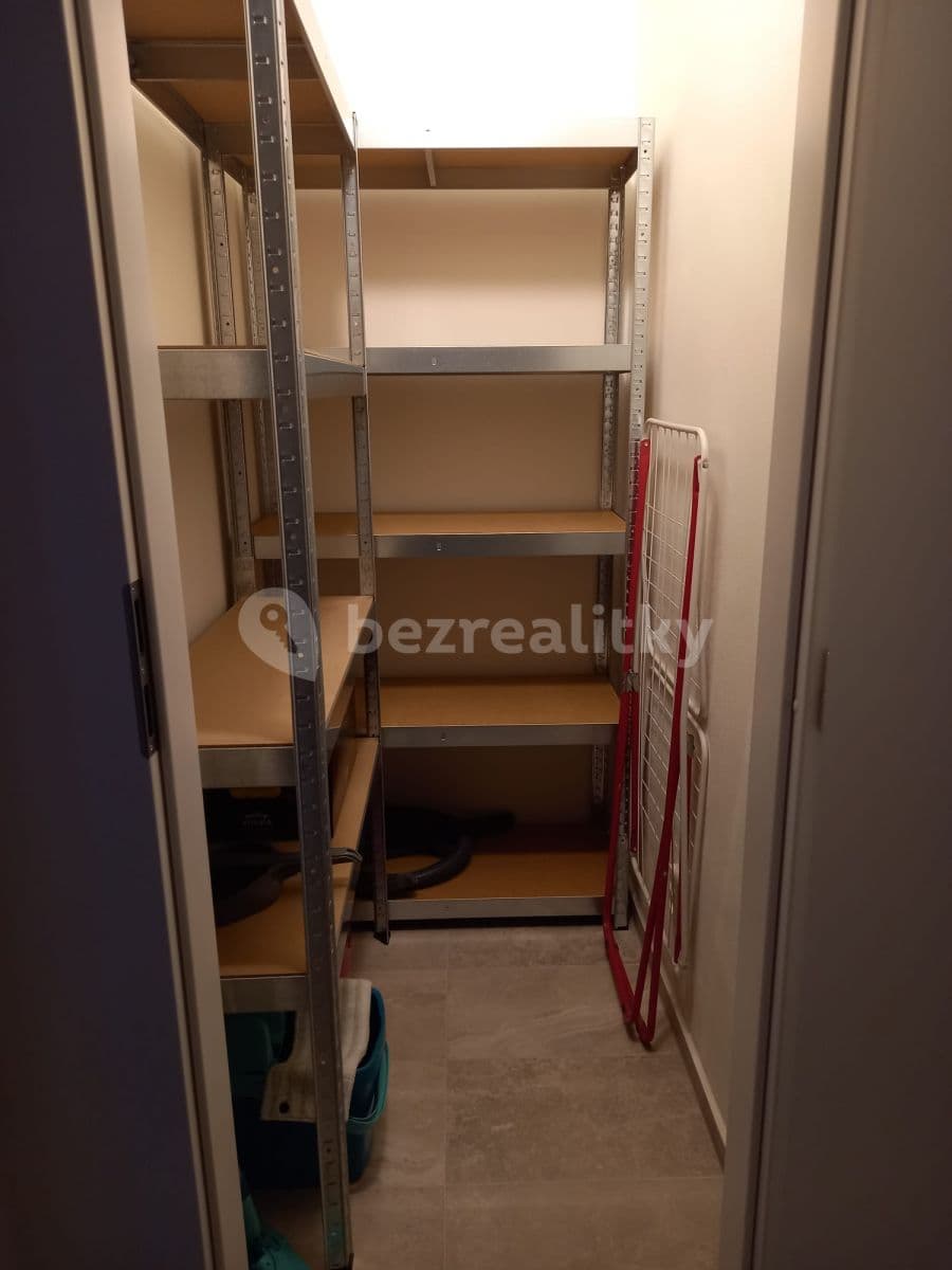 Pronájem bytu 1+1 42 m², Fillova, Brno, Jihomoravský kraj Pronájem bytu 1+1 42 m², Fillova, Brno, Jihomoravský kraj