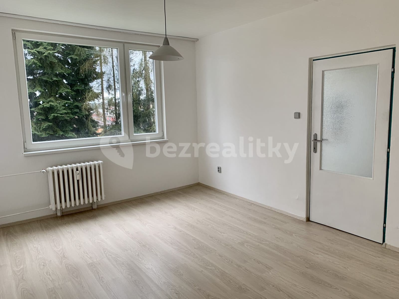 Pronájem bytu 1+1 36 m², K Hájku, Nová Paka, Královéhradecký kraj Pronájem bytu 1+1 36 m², K Hájku, Nová Paka, Královéhradecký kraj