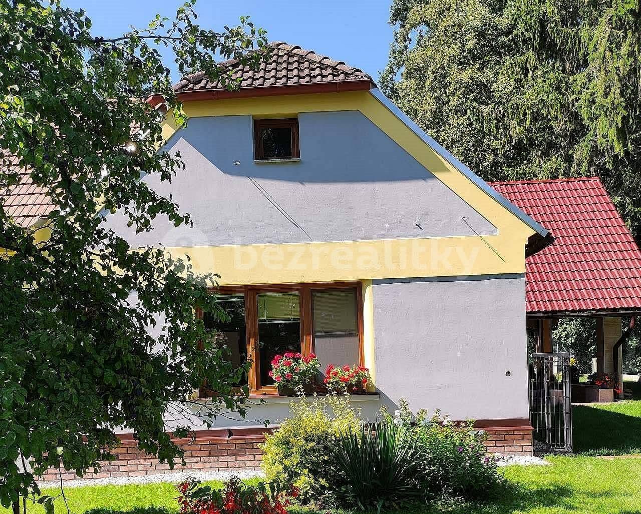 Pronájem chaty, chalupy, Lišov, Jihočeský kraj Pronájem chaty, chalupy, Lišov, Jihočeský kraj