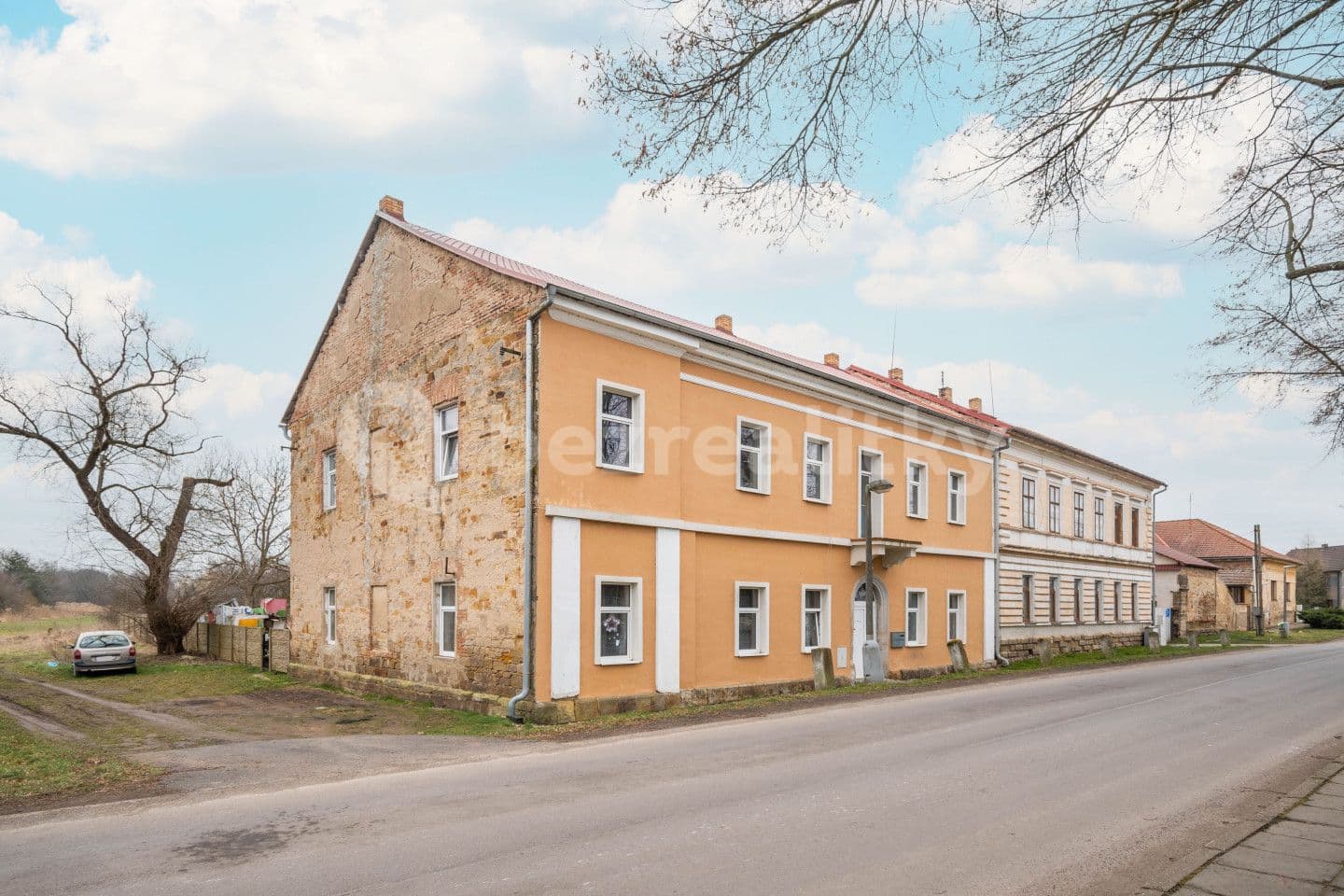 Prodej domu 110 m², pozemek 882 m², Kmetiněves, Středočeský kraj