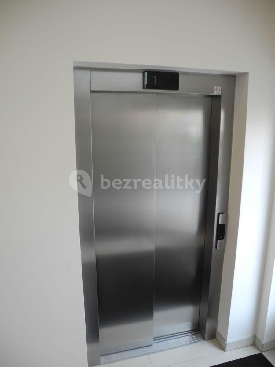 Pronájem bytu 2+kk 31 m², K Vystrkovu, Praha, Praha Pronájem bytu 2+kk 31 m², K Vystrkovu, Praha, Praha