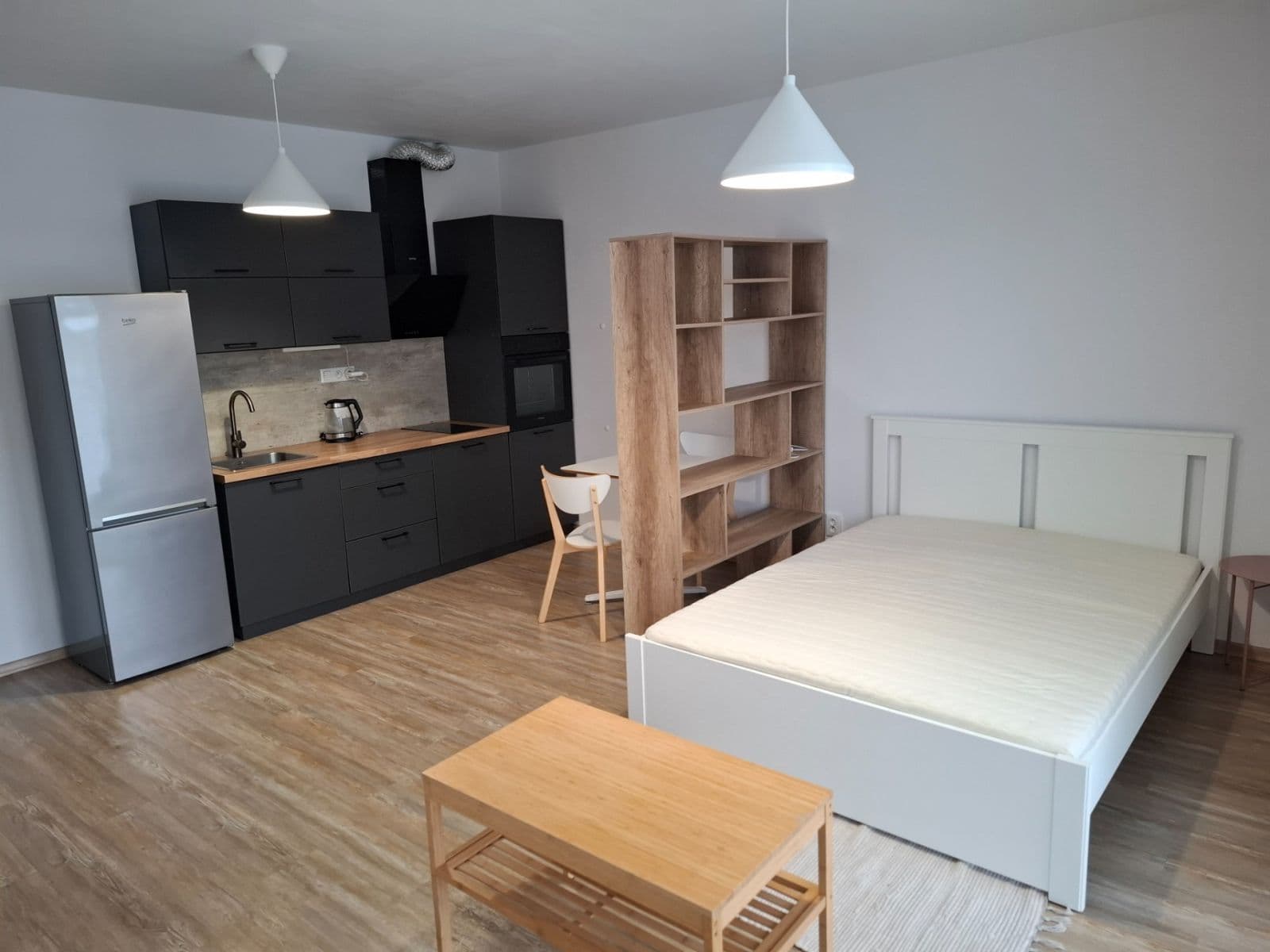 Pronájem bytu 1+kk 31 m², U Potoka, Mělník, Středočeský kraj Pronájem bytu 1+kk 31 m², U Potoka, Mělník, Středočeský kraj