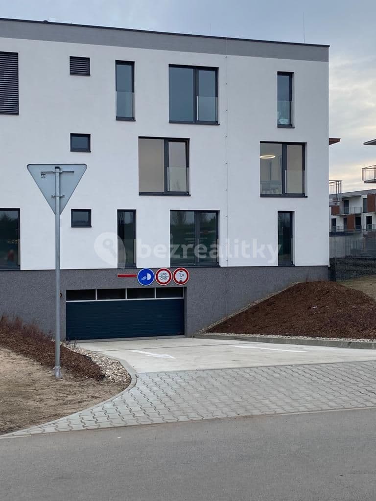 Pronájem bytu 2+kk 59 m², Táhlá, Brandýs nad Labem-Stará Boleslav, Středočeský kraj Pronájem bytu 2+kk 59 m², Táhlá, Brandýs nad Labem-Stará Boleslav, Středočeský kraj