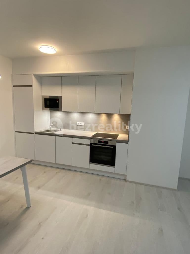 Pronájem bytu 2+kk 59 m², Táhlá, Brandýs nad Labem-Stará Boleslav, Středočeský kraj Pronájem bytu 2+kk 59 m², Táhlá, Brandýs nad Labem-Stará Boleslav, Středočeský kraj