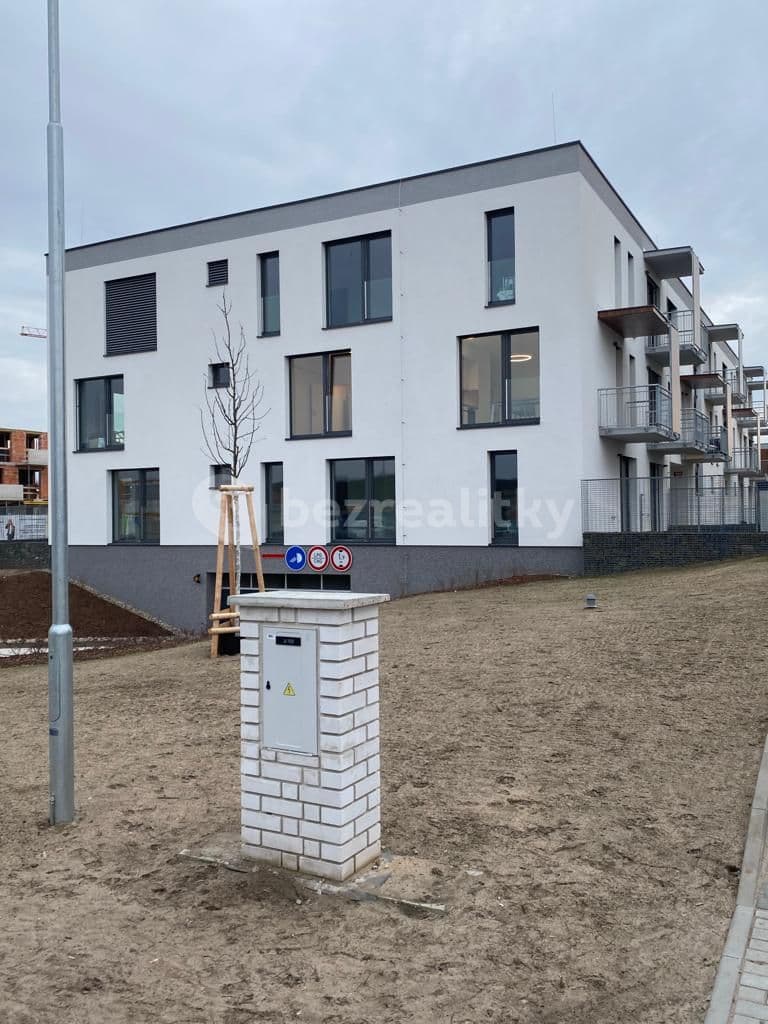Pronájem bytu 2+kk 59 m², Táhlá, Brandýs nad Labem-Stará Boleslav, Středočeský kraj Pronájem bytu 2+kk 59 m², Táhlá, Brandýs nad Labem-Stará Boleslav, Středočeský kraj