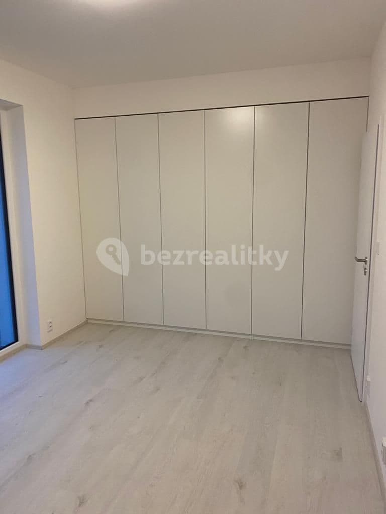 Pronájem bytu 2+kk 59 m², Táhlá, Brandýs nad Labem-Stará Boleslav, Středočeský kraj Pronájem bytu 2+kk 59 m², Táhlá, Brandýs nad Labem-Stará Boleslav, Středočeský kraj