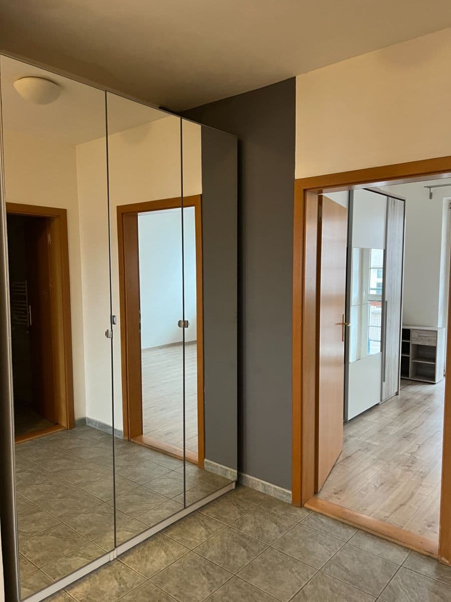 Prodej bytu 2+kk 64 m², Na Žertvách, Praha, Praha Prodej bytu 2+kk 64 m², Na Žertvách, Praha, Praha