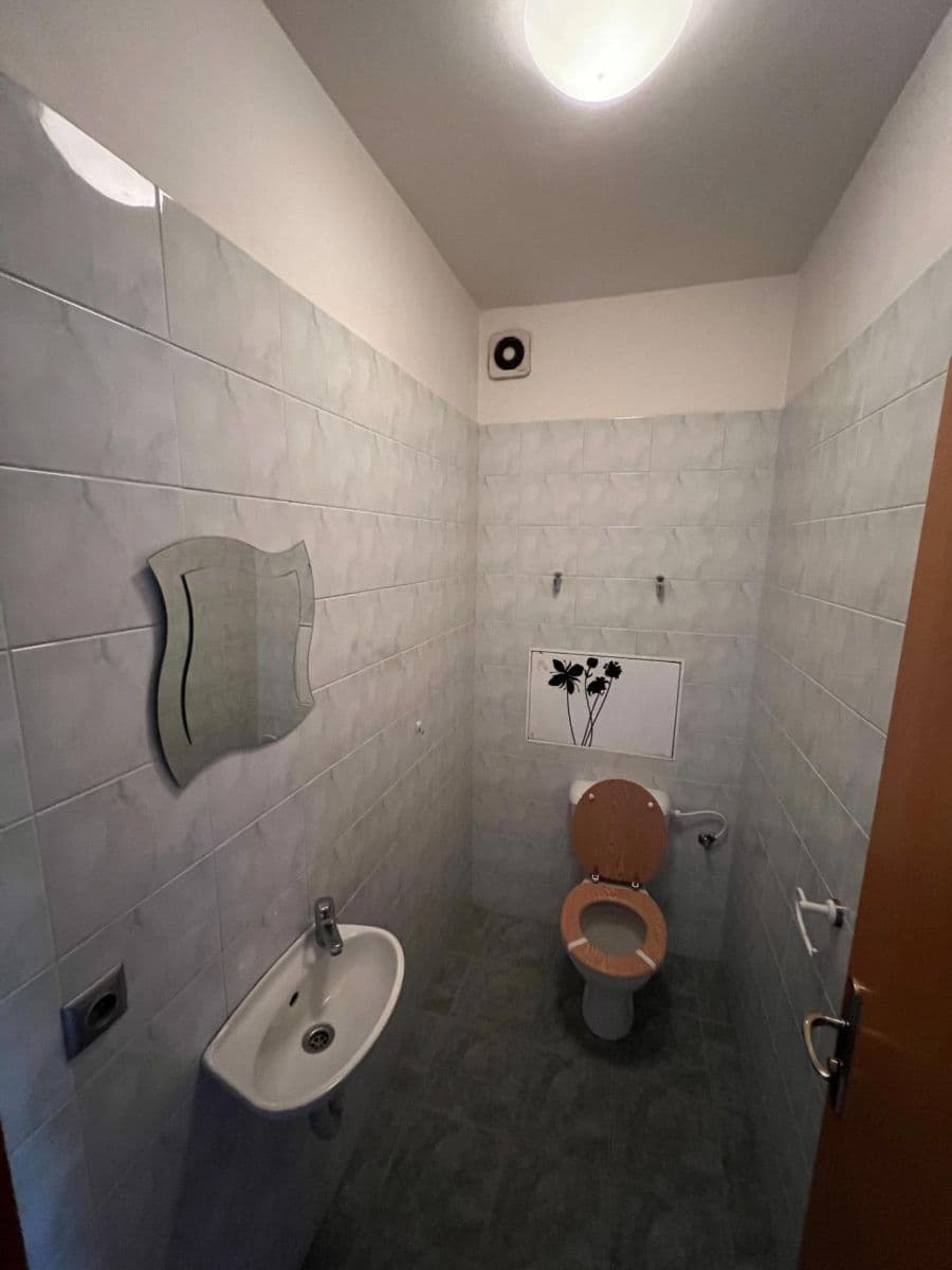 Prodej bytu 2+kk 64 m², Na Žertvách, Praha, Praha Prodej bytu 2+kk 64 m², Na Žertvách, Praha, Praha