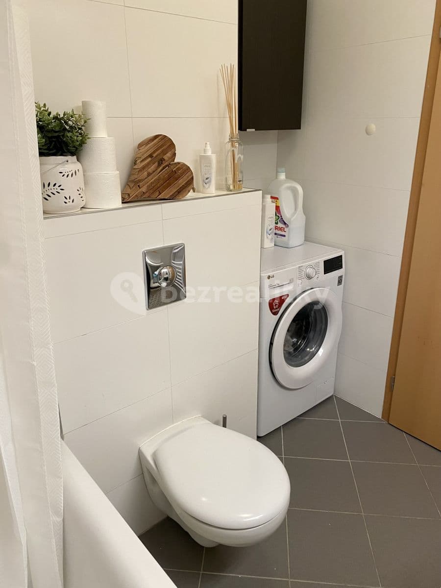 Pronájem bytu 2+kk 55 m², Litoměřická, Praha, Praha Pronájem bytu 2+kk 55 m², Litoměřická, Praha, Praha