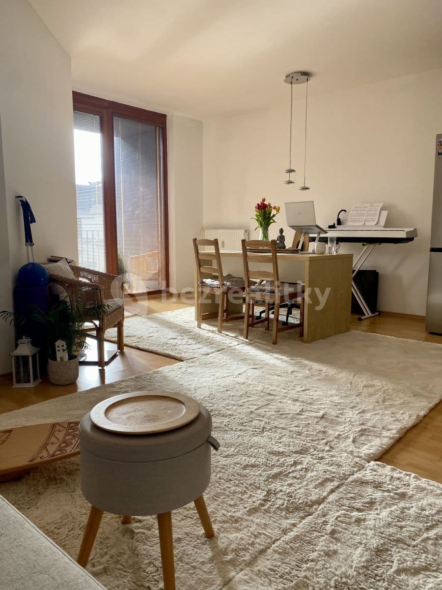 Pronájem bytu 2+kk 55 m², Litoměřická, Praha, Praha Pronájem bytu 2+kk 55 m², Litoměřická, Praha, Praha