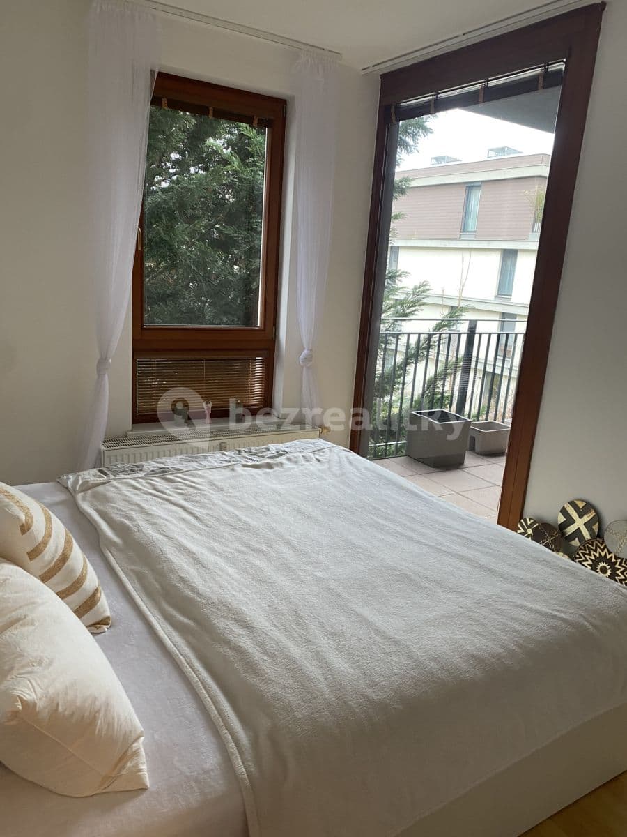 Pronájem bytu 2+kk 55 m², Litoměřická, Praha, Praha Pronájem bytu 2+kk 55 m², Litoměřická, Praha, Praha