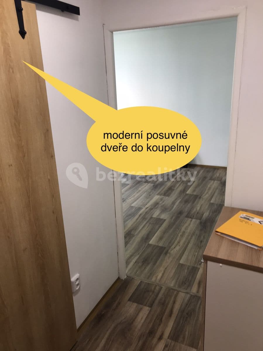 Pronájem bytu 1+kk 30 m², Hlávkova, Teplice, Ústecký kraj Pronájem bytu 1+kk 30 m², Hlávkova, Teplice, Ústecký kraj