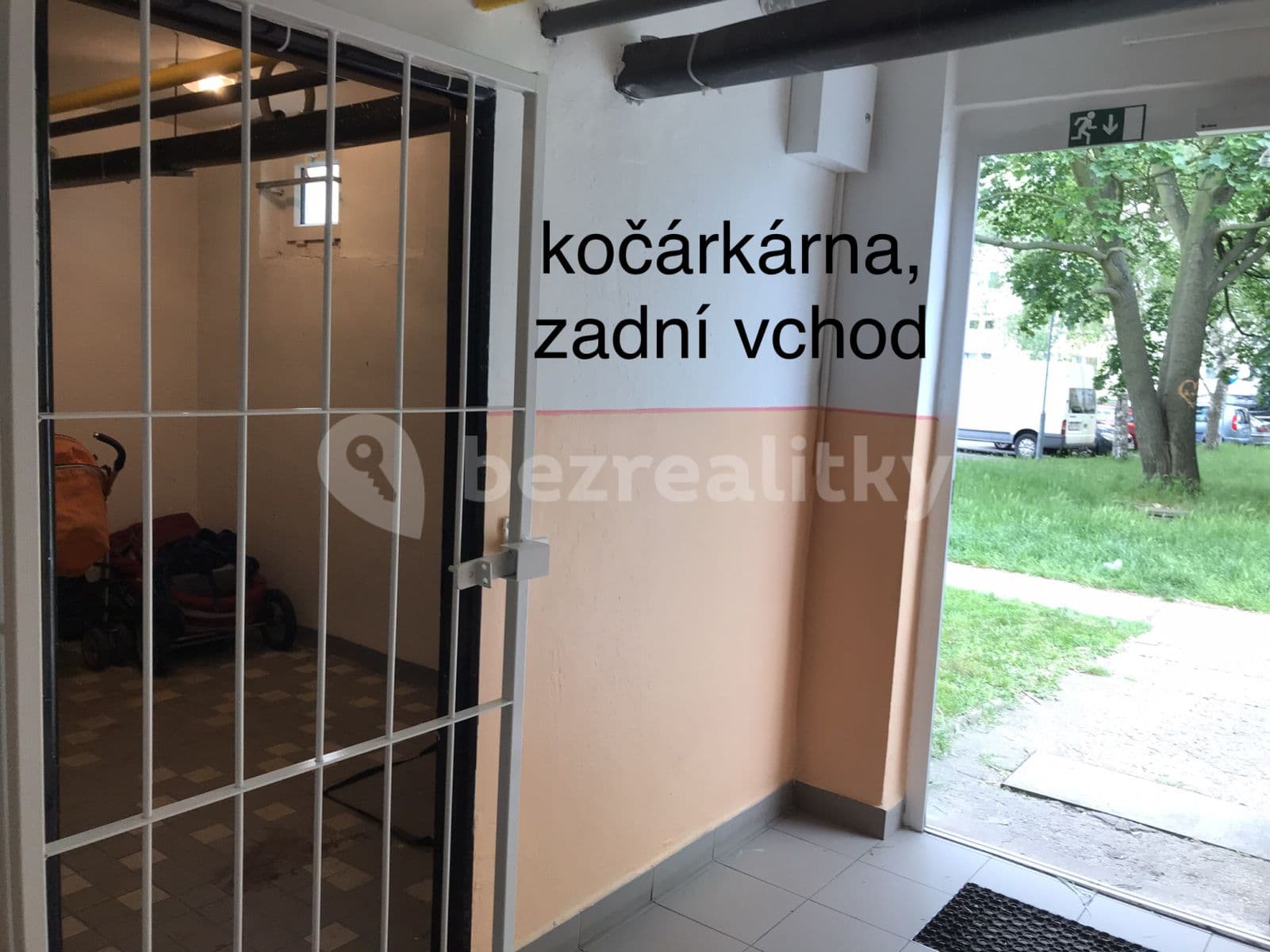 Pronájem bytu 1+kk 30 m², Hlávkova, Teplice, Ústecký kraj Pronájem bytu 1+kk 30 m², Hlávkova, Teplice, Ústecký kraj