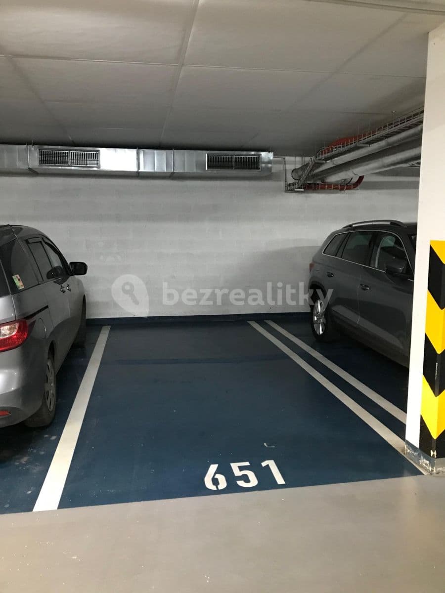 Pronájem garáže 17 m², U Hostavického potoka, Praha, Praha Pronájem garáže 17 m², U Hostavického potoka, Praha, Praha