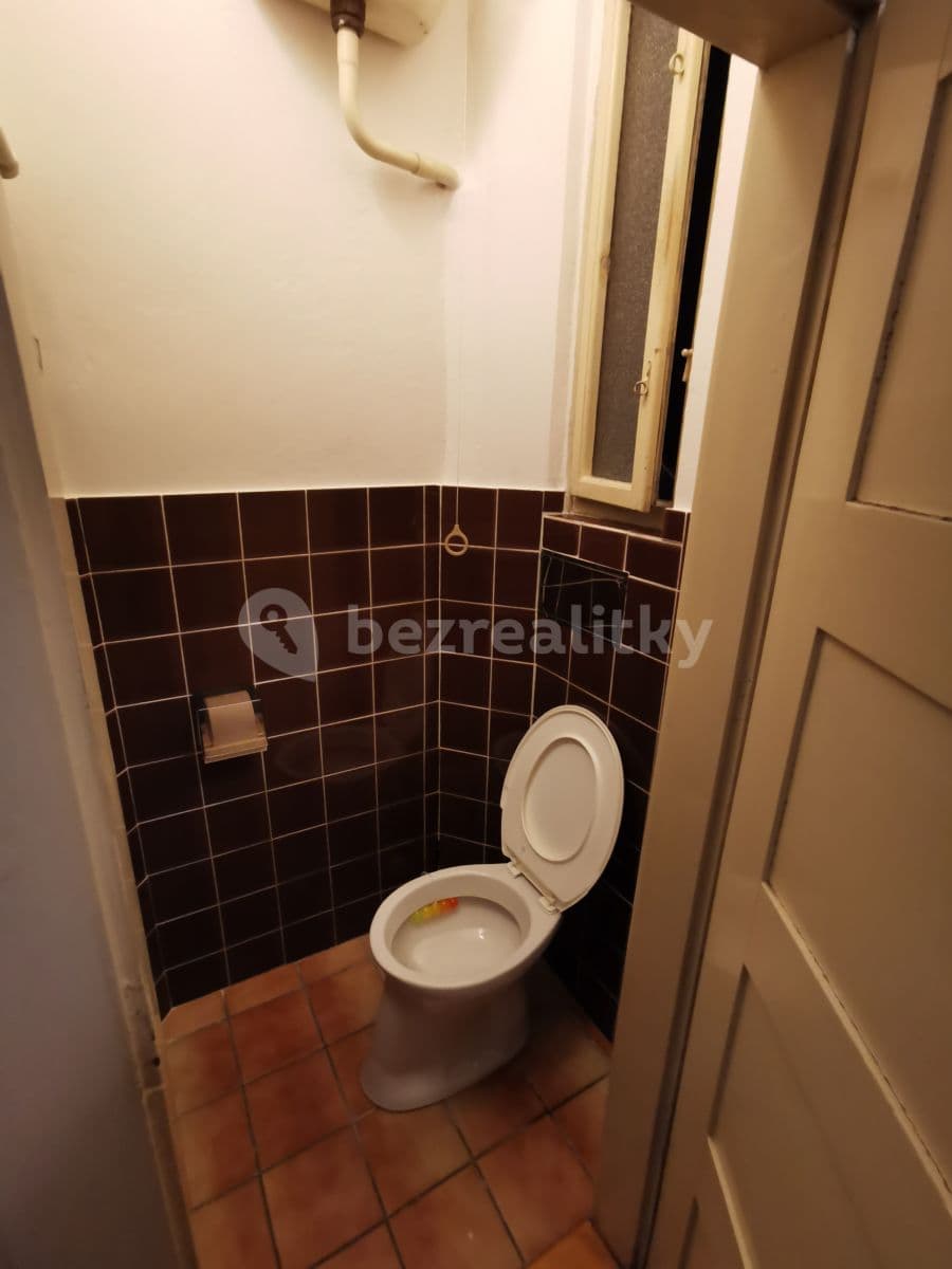 Pronájem bytu 2+kk 55 m², Komunardů, Praha, Praha Pronájem bytu 2+kk 55 m², Komunardů, Praha, Praha