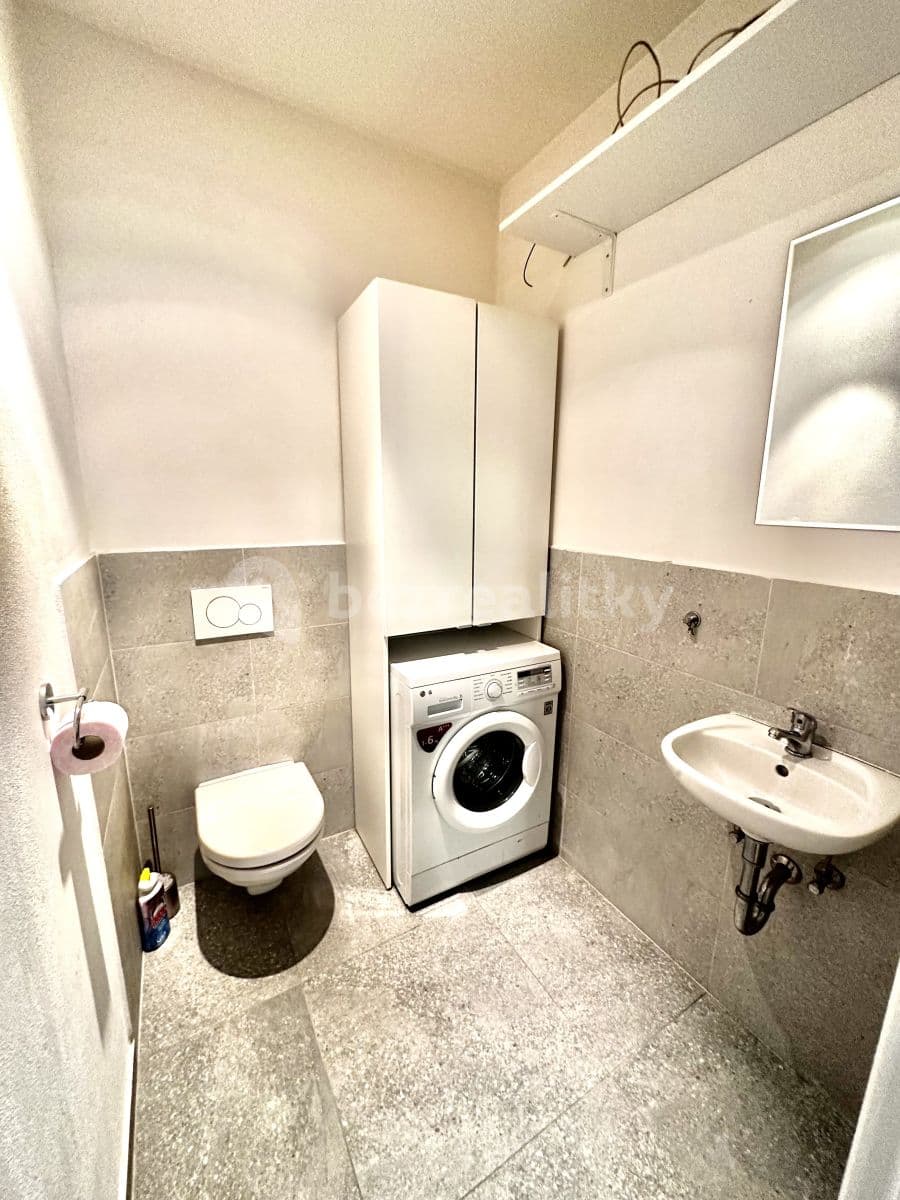 Pronájem bytu 2+kk 45 m², Ke Strašnické, Praha, Praha Pronájem bytu 2+kk 45 m², Ke Strašnické, Praha, Praha