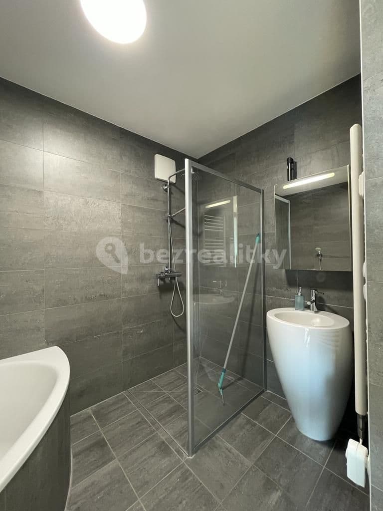 Pronájem bytu 4+kk 90 m², U Uranie, Praha, Praha Pronájem bytu 4+kk 90 m², U Uranie, Praha, Praha
