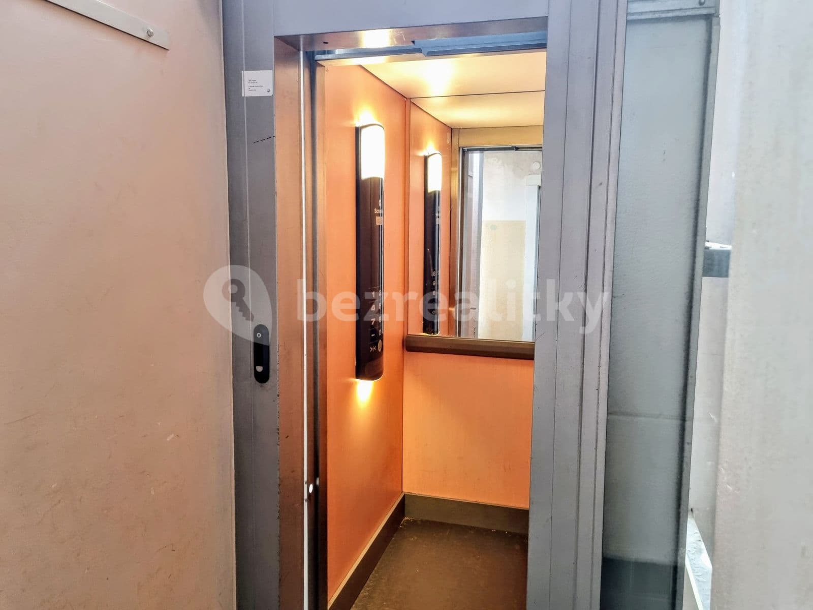 Pronájem bytu 2+kk 46 m², Kodaňská, Praha, Praha Pronájem bytu 2+kk 46 m², Kodaňská, Praha, Praha